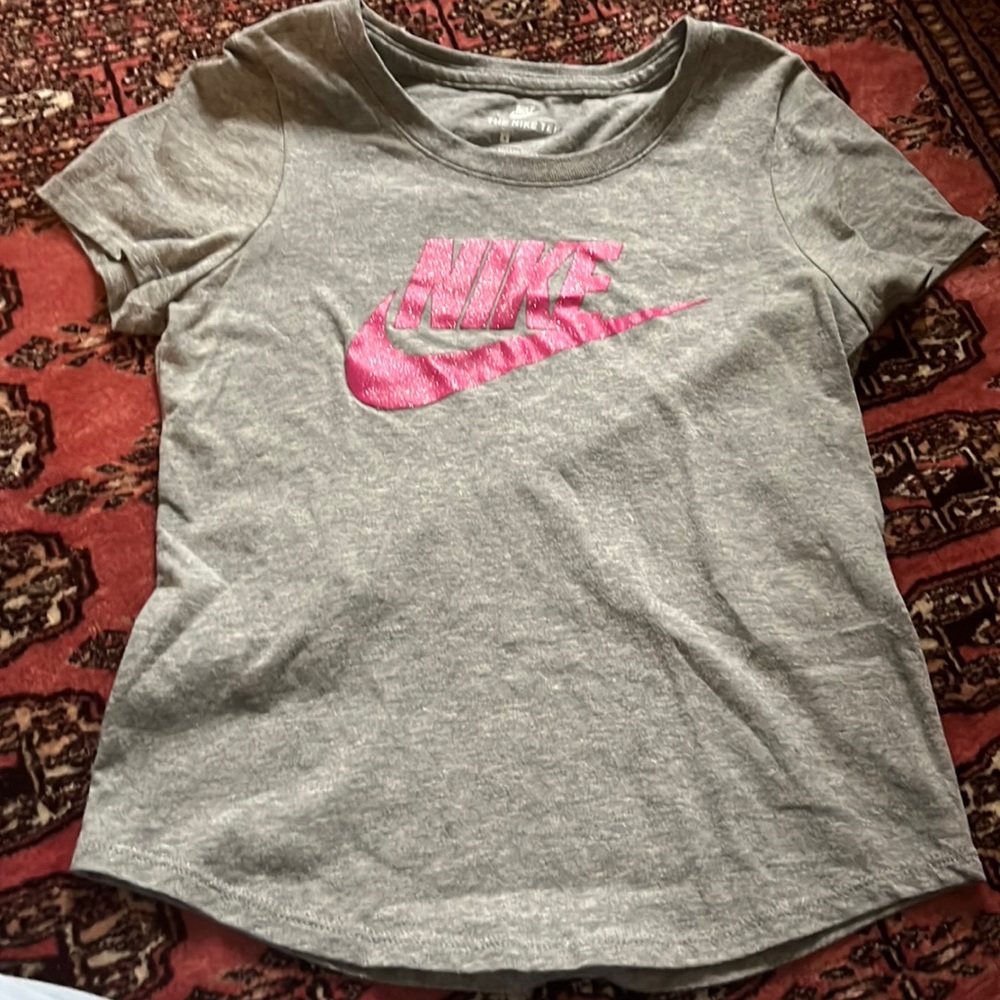 Nike Girls T Shirt